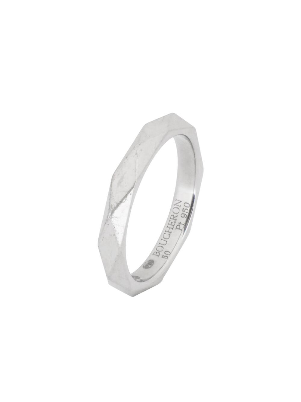 Boucheron Platinum Facet Wedding Ring #358691B82B